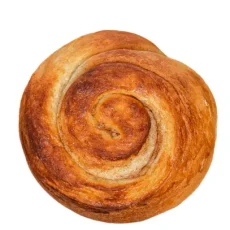 Sweet bread (bulki) with sinamon