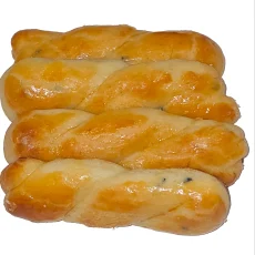 Lara Braids