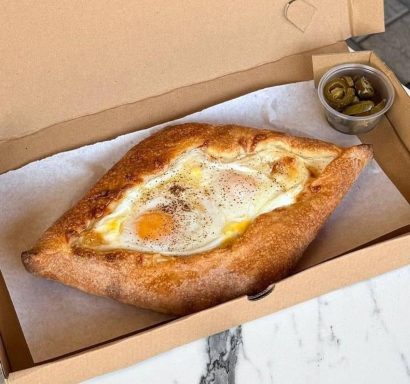Ajarakan Khachapuri