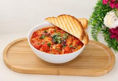 Scrambled Eggs with Tomatoes